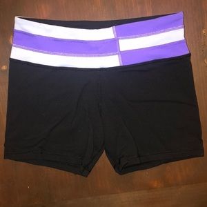 lululemon athletica reversible groove shorts